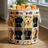 Labradoriruudullinen pyykkikori